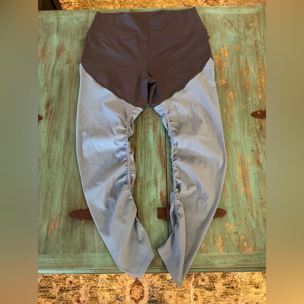 NWOT ZYIA Parallel Luxe Leggings Color Block Ruched 7/8 Storm GrayBlue Size14/16